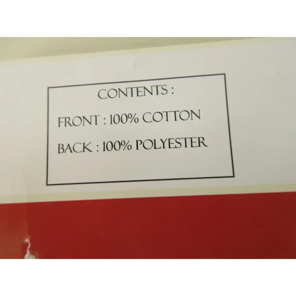 TRADEWINDS COLLECTION PUNCH NEEDLEPOINT LOOK STITCH CHRISTMAS TABLE RUNNER 13-72